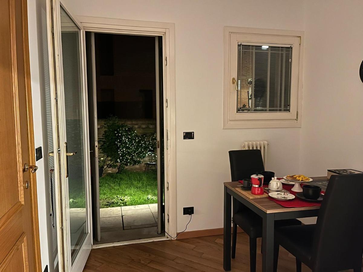 Venezia,giudecca Con Giardino Privato Ferienhaus